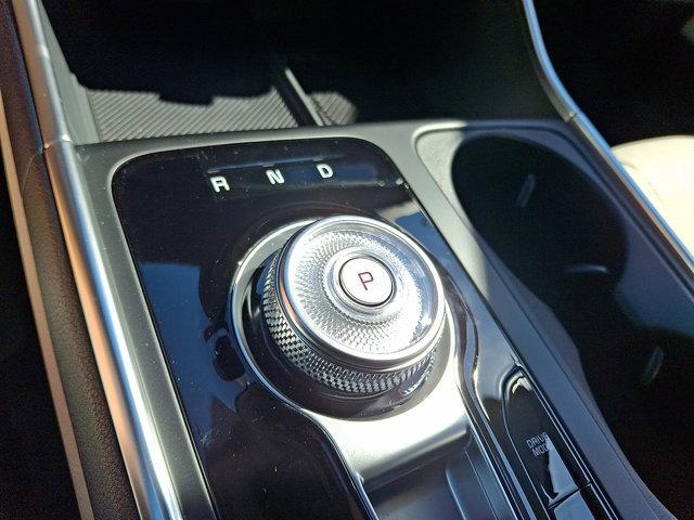 new 2026 Kia Carnival Hybrid car, priced at $45,385