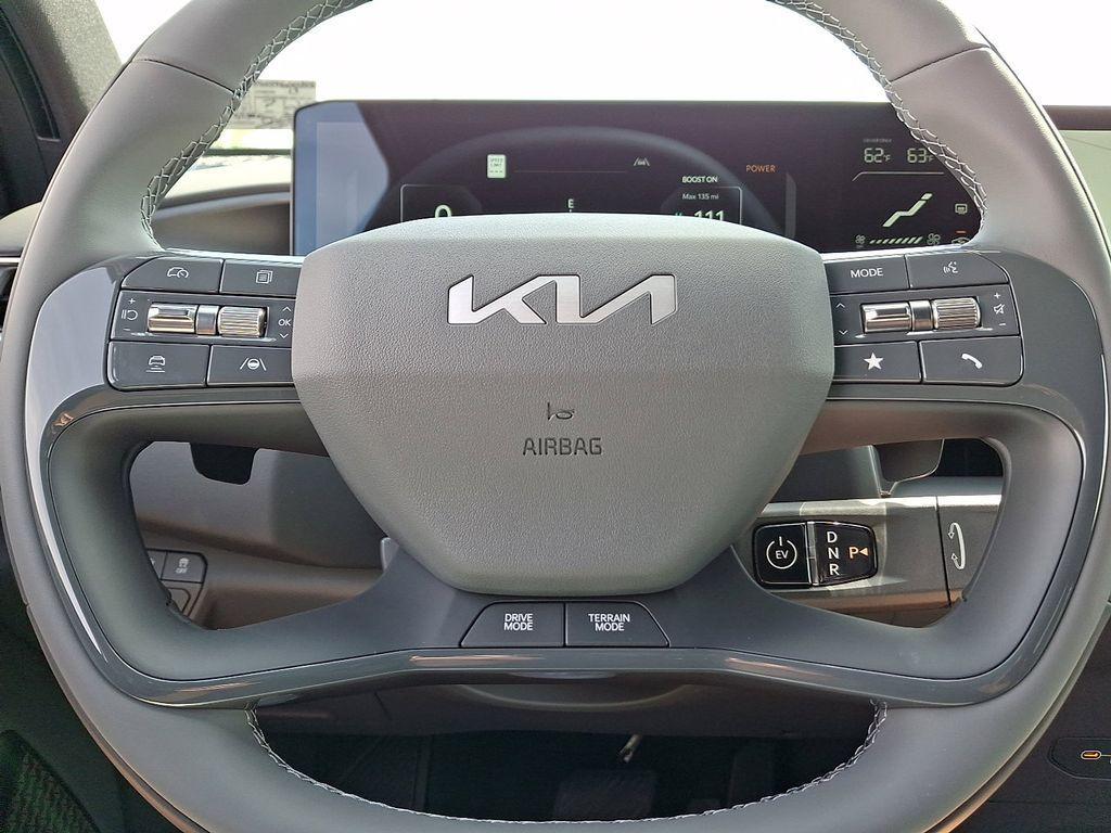 new 2026 Kia EV9 car, priced at $72,120