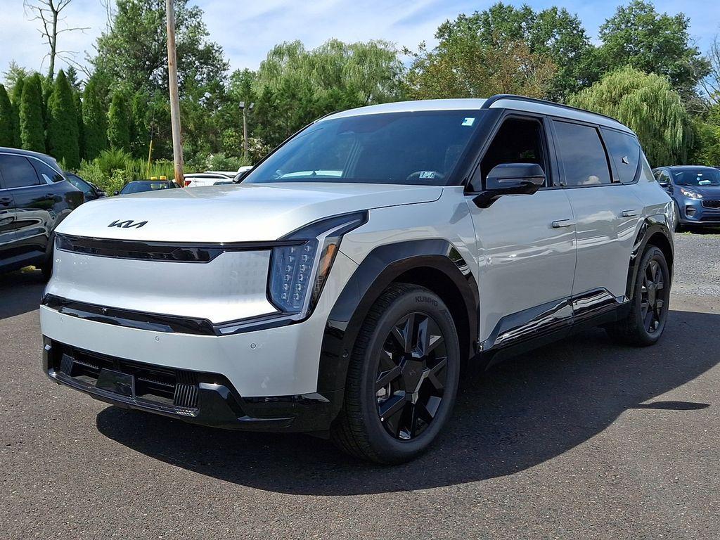 new 2026 Kia EV9 car, priced at $72,120