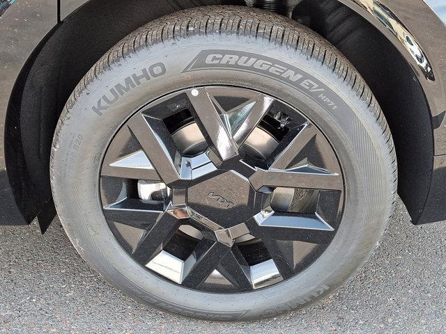 new 2026 Kia EV9 car, priced at $72,120