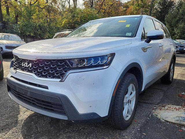 used 2022 Kia Sorento car, priced at $22,995