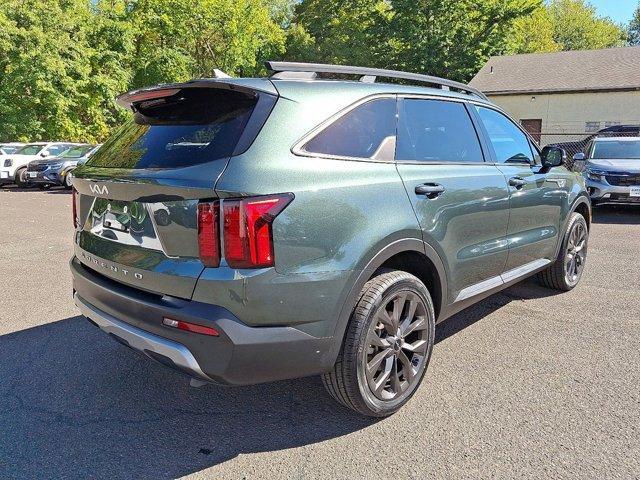 used 2022 Kia Sorento car, priced at $26,995