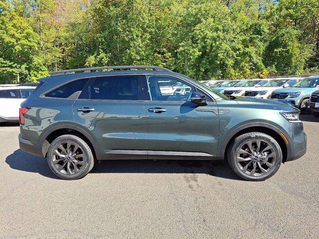 used 2022 Kia Sorento car, priced at $26,995