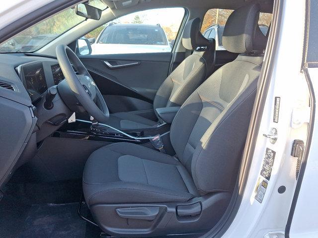 new 2025 Kia Niro car, priced at $28,960