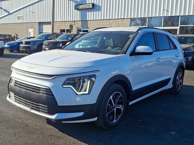 new 2025 Kia Niro car, priced at $28,960