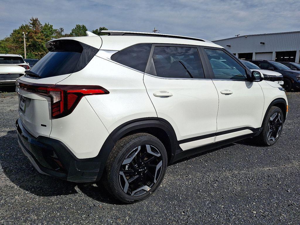 new 2026 Kia Seltos car, priced at $34,370