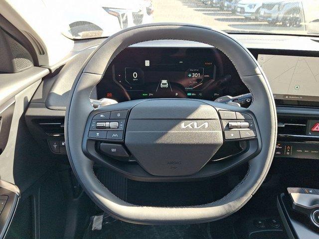 new 2025 Kia EV6 car, priced at $54,115