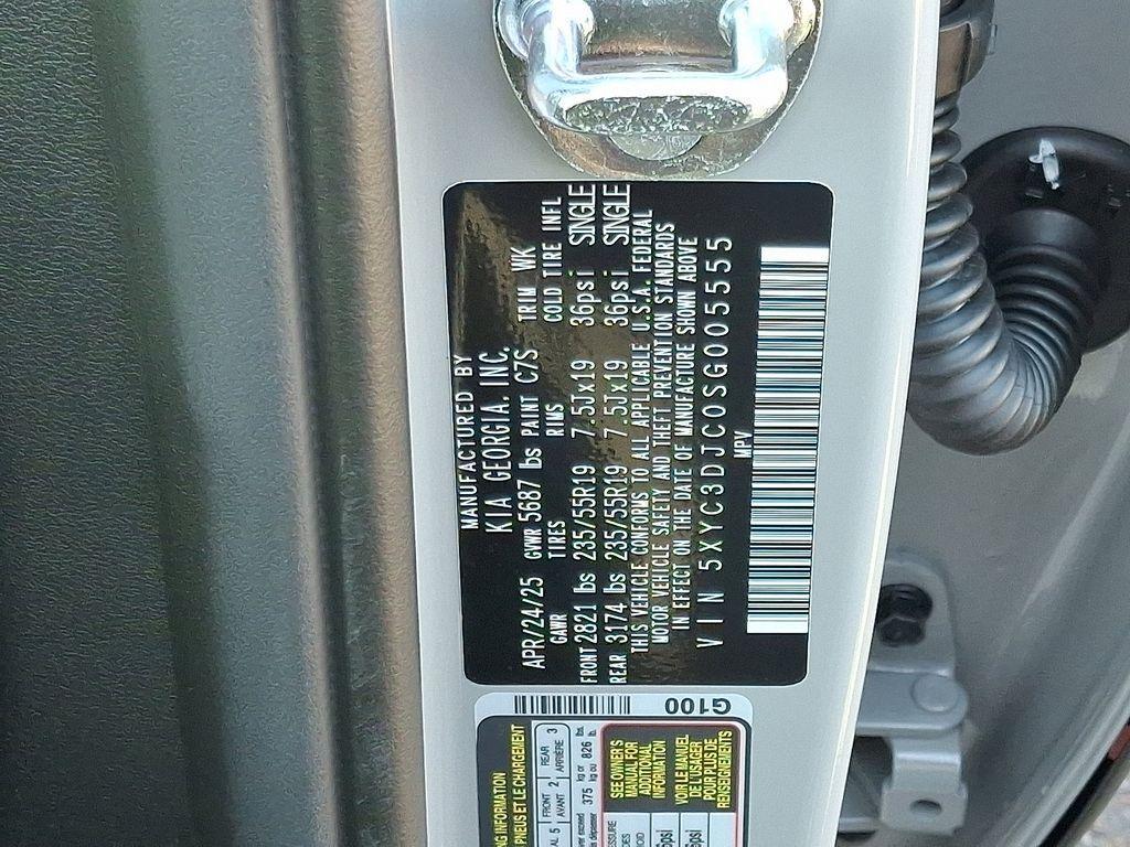 new 2025 Kia EV6 car, priced at $54,115