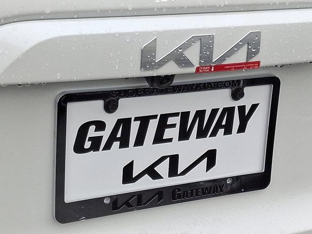 new 2025 Kia Niro car, priced at $28,935