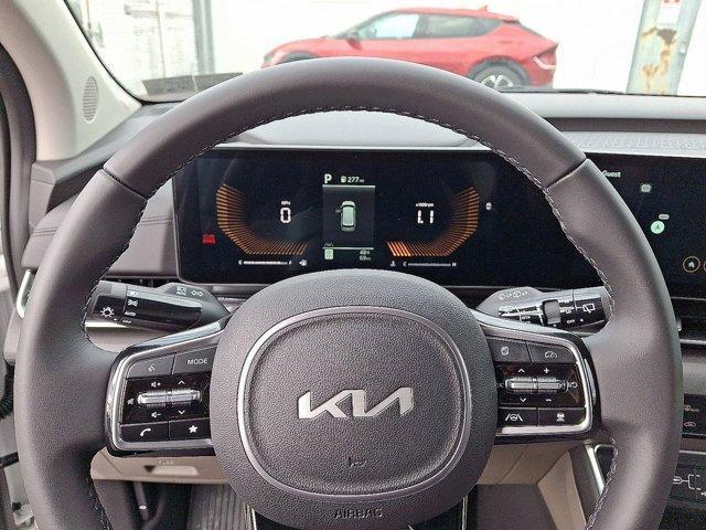 new 2025 Kia Carnival car, priced at $42,965