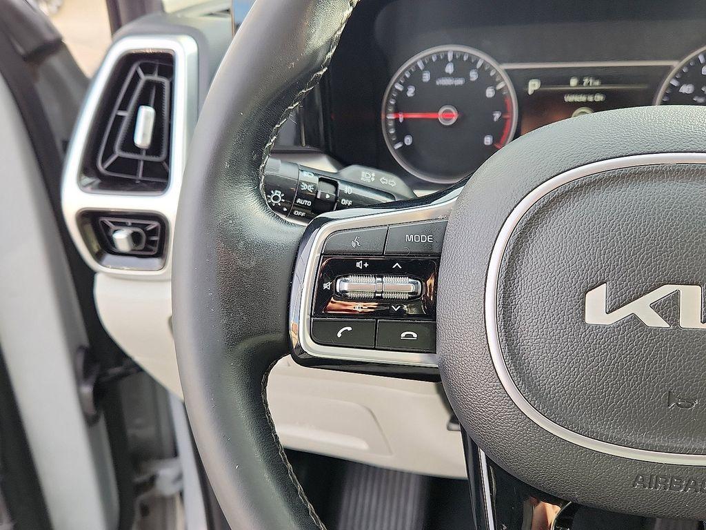 used 2022 Kia Sorento car, priced at $29,645