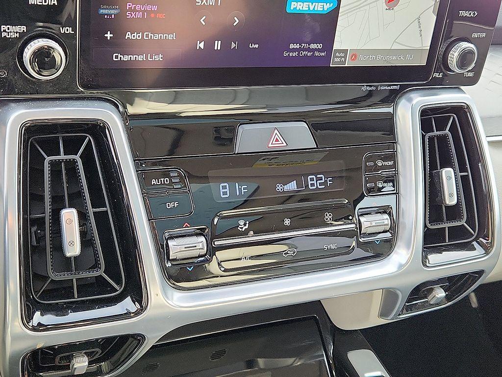 used 2022 Kia Sorento car, priced at $29,645