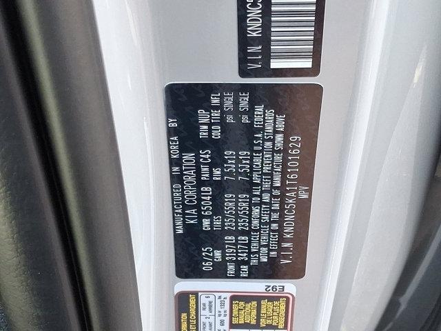 new 2026 Kia Carnival Hybrid car, priced at $45,385