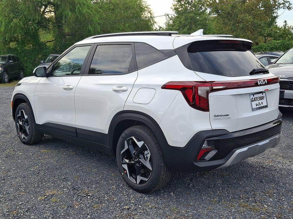 new 2026 Kia Seltos car, priced at $29,070