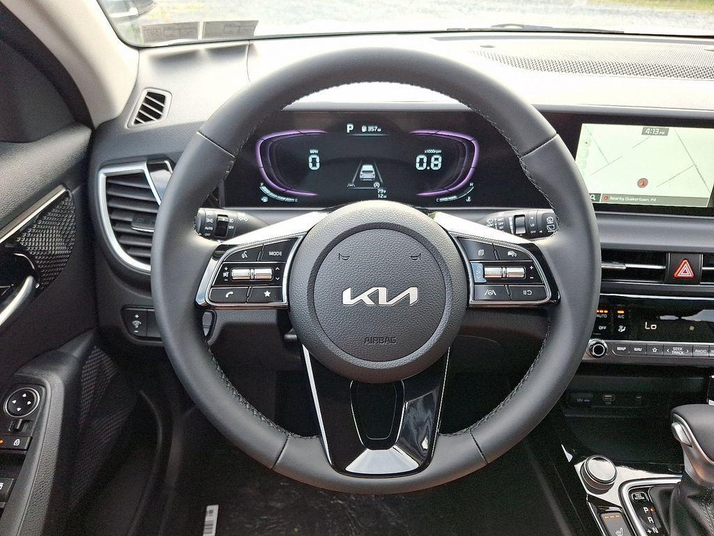 new 2026 Kia Seltos car, priced at $29,070