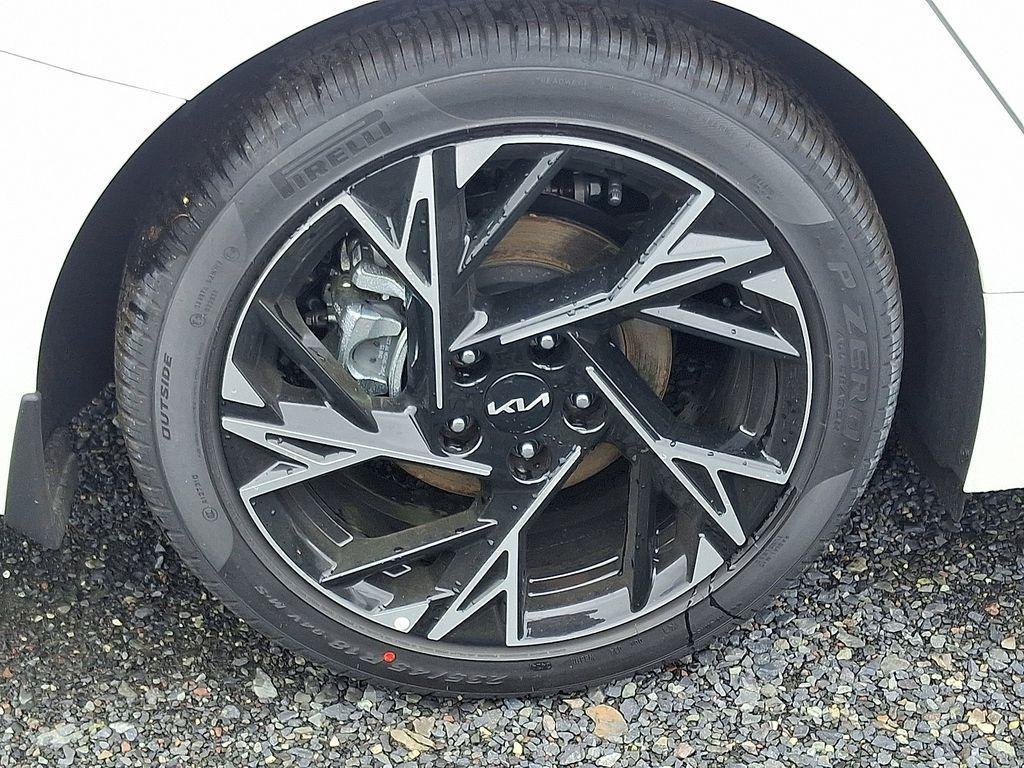 new 2025 Kia K5 car, priced at $33,480