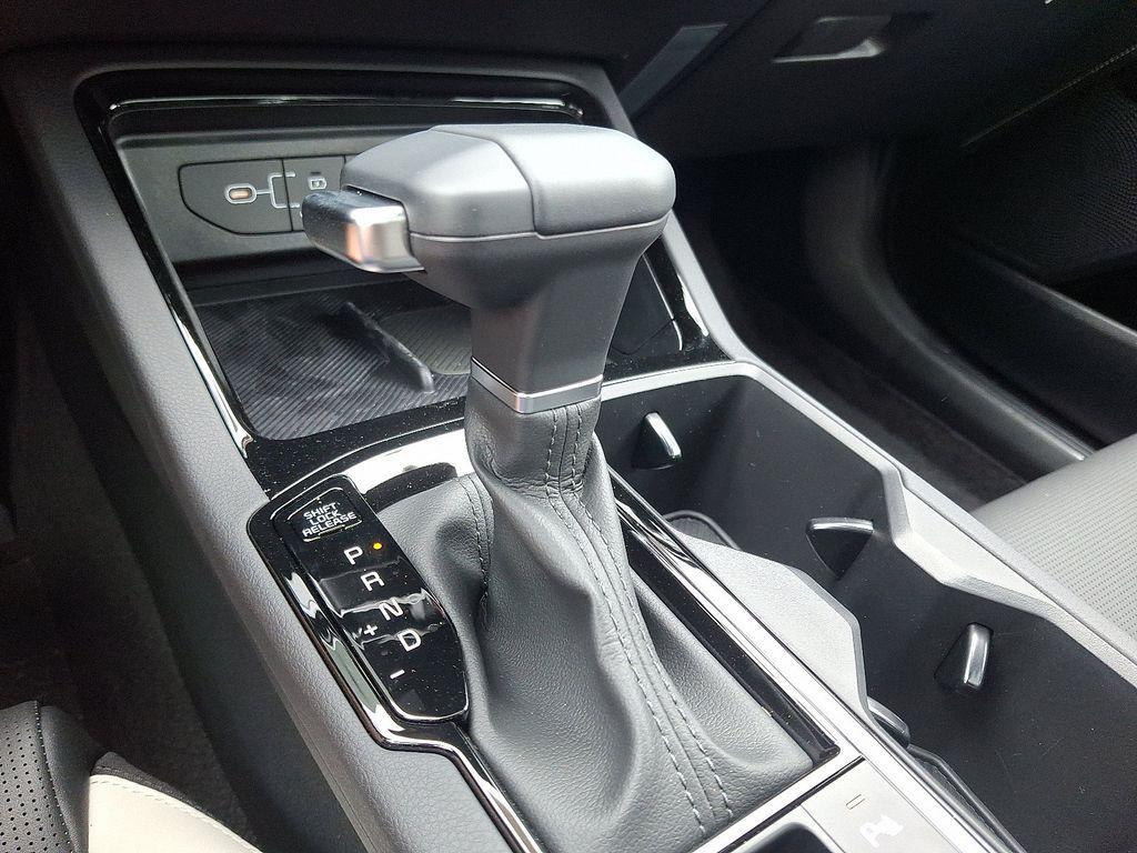 new 2025 Kia K5 car, priced at $33,480