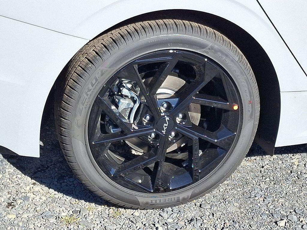 new 2026 Kia K5 car, priced at $34,045