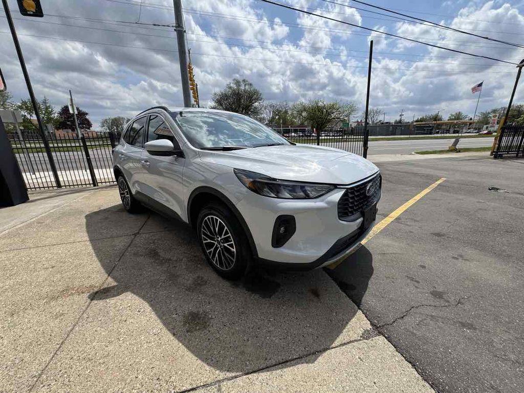 used 2025 Ford Escape PHEV car, priced at $34,905