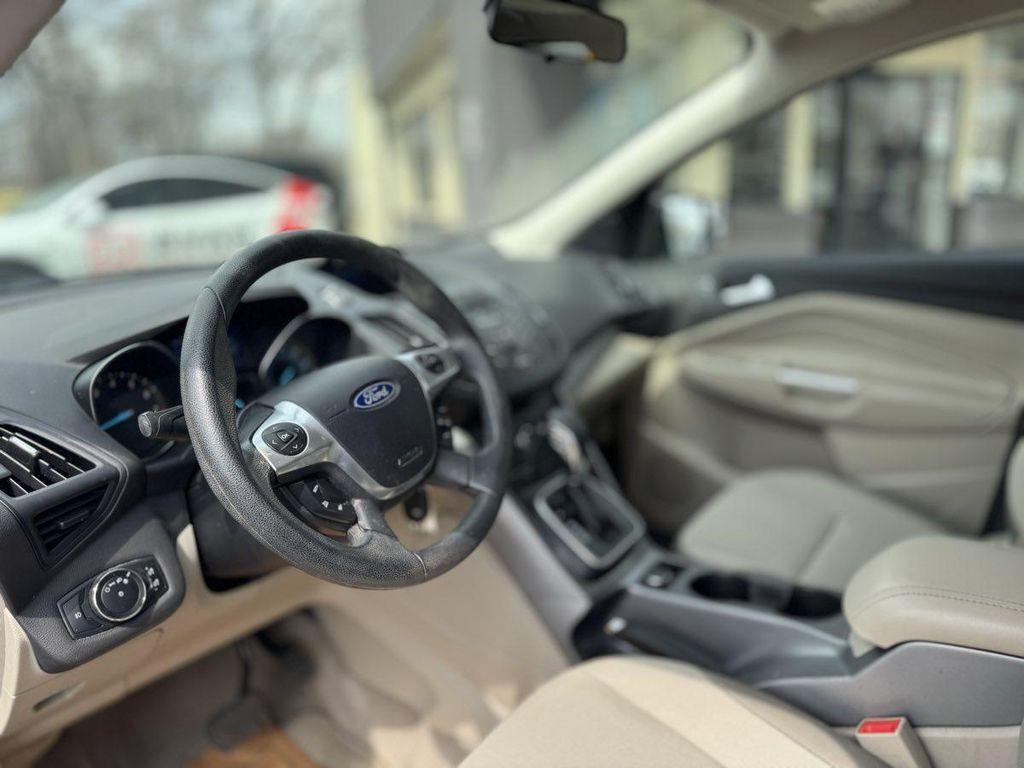 used 2014 Ford Escape car