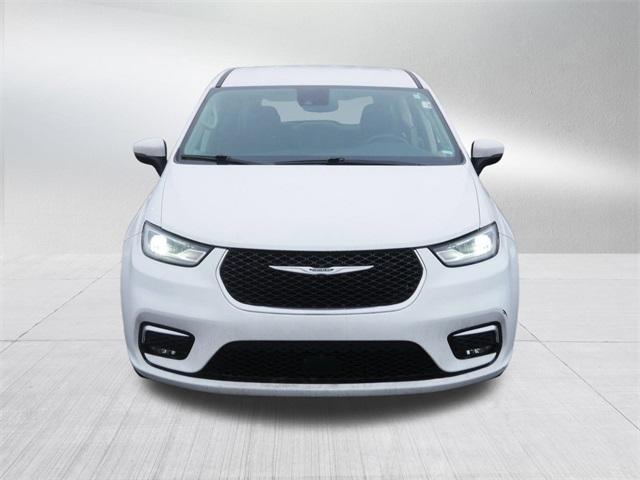used 2023 Chrysler Pacifica car, priced at $26,005