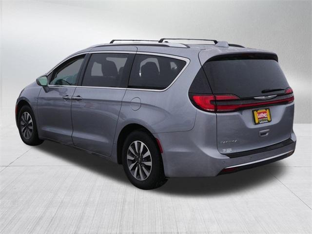used 2021 Chrysler Pacifica car, priced at $12,998