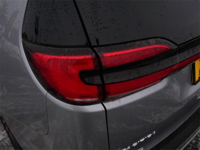 used 2021 Chrysler Pacifica car, priced at $12,998