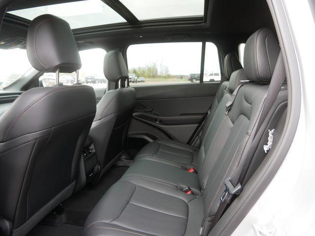 new 2026 Jeep Cherokee car, priced at $44,250