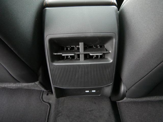 new 2026 Jeep Cherokee car, priced at $44,250
