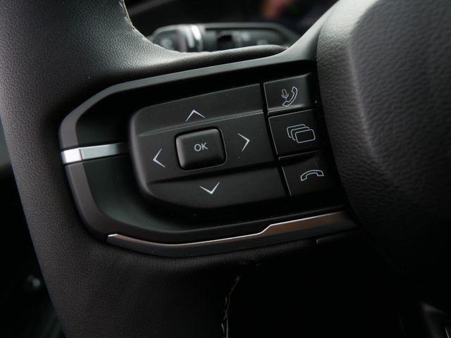 new 2026 Jeep Cherokee car, priced at $44,250