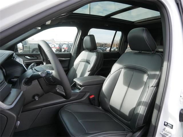 new 2026 Jeep Grand Cherokee car, priced at $51,041