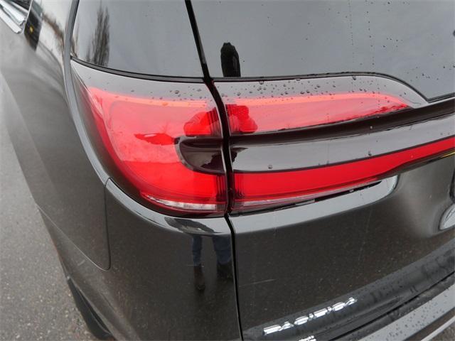 used 2023 Chrysler Pacifica car, priced at $29,765