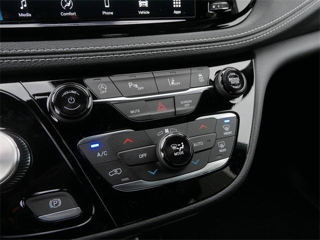 new 2026 Chrysler Pacifica car, priced at $46,083