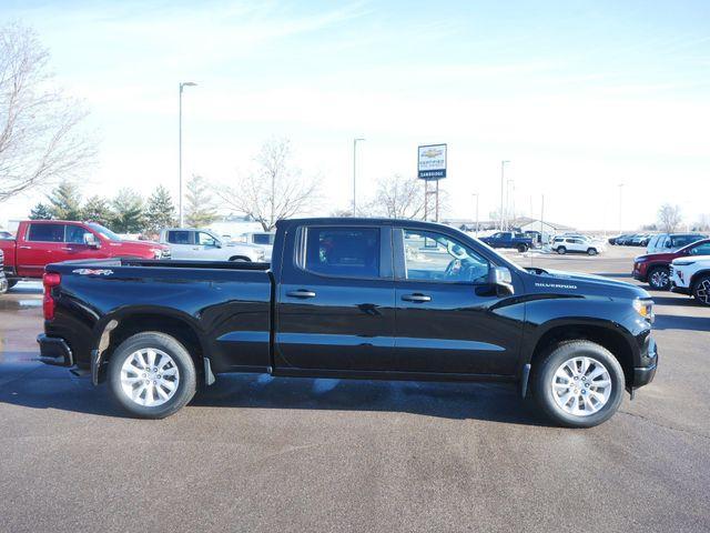 new 2025 Chevrolet Silverado 1500 car, priced at $42,900