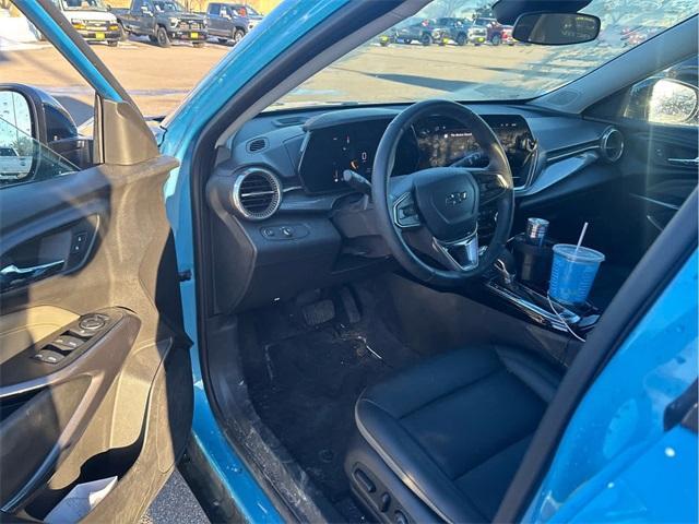 used 2025 Chevrolet Trax car, priced at $22,368