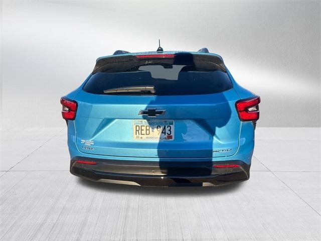 used 2025 Chevrolet Trax car, priced at $22,368