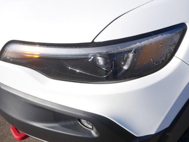 used 2022 Jeep Cherokee car, priced at $26,991