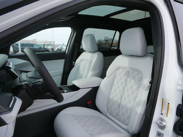 new 2026 Jeep Cherokee car, priced at $44,715