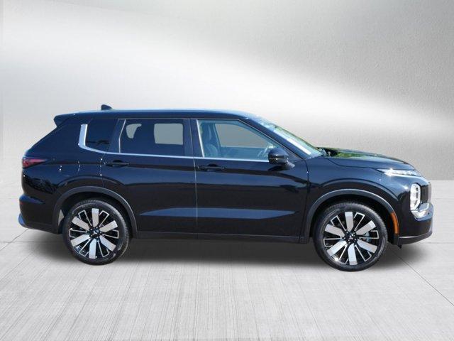 used 2025 Mitsubishi Outlander car, priced at $27,141