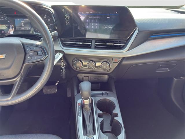 used 2024 Chevrolet Trax car, priced at $15,990