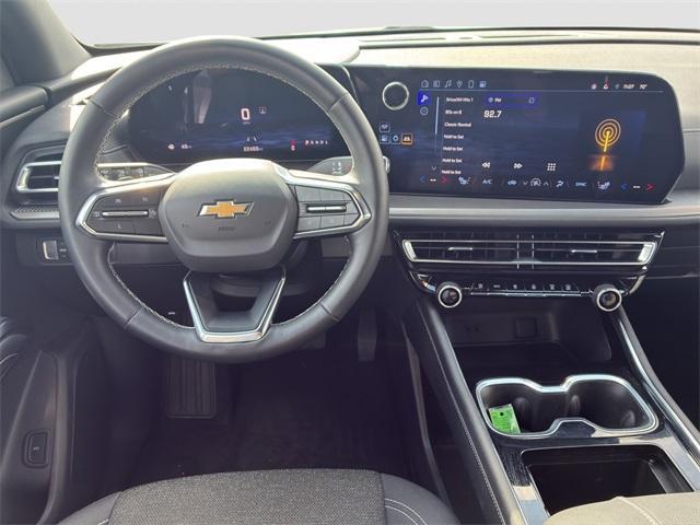 used 2024 Chevrolet Traverse car, priced at $31,500