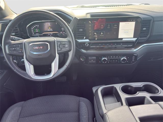 used 2024 GMC Sierra 1500 car, priced at $35,327