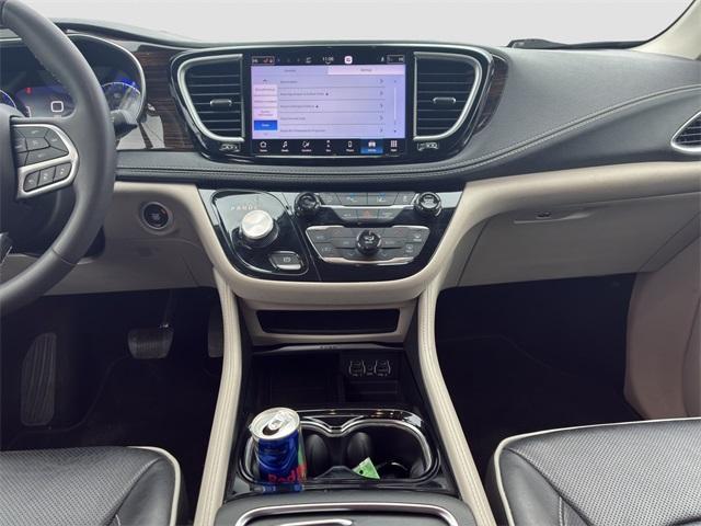 used 2023 Chrysler Pacifica car, priced at $27,660