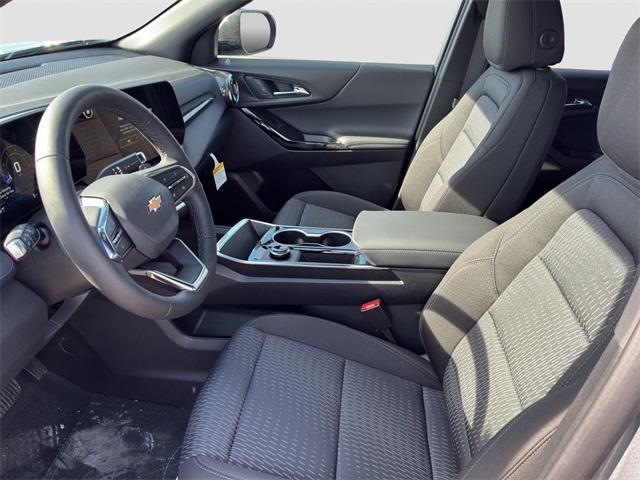 new 2026 Chevrolet Equinox car, priced at $29,795