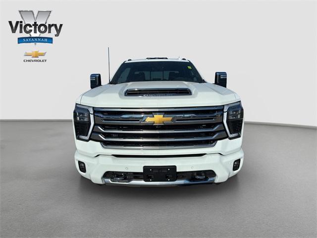 new 2026 Chevrolet Silverado 3500 car, priced at $82,140