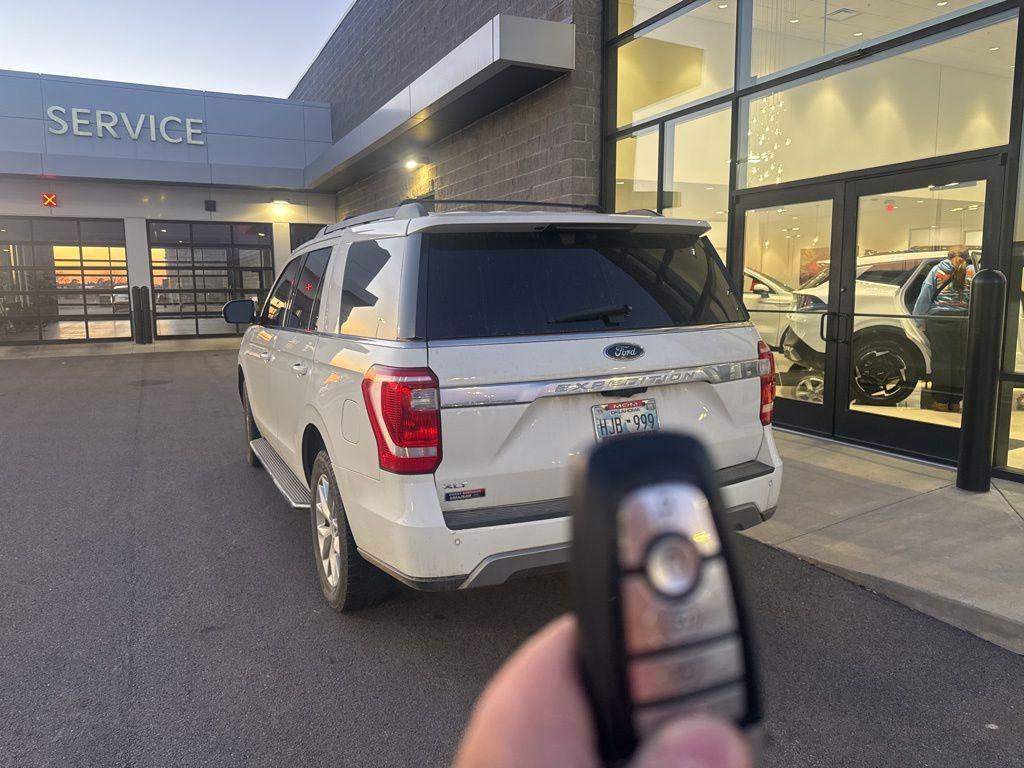 used 2021 Ford Expedition car, priced at $31,500
