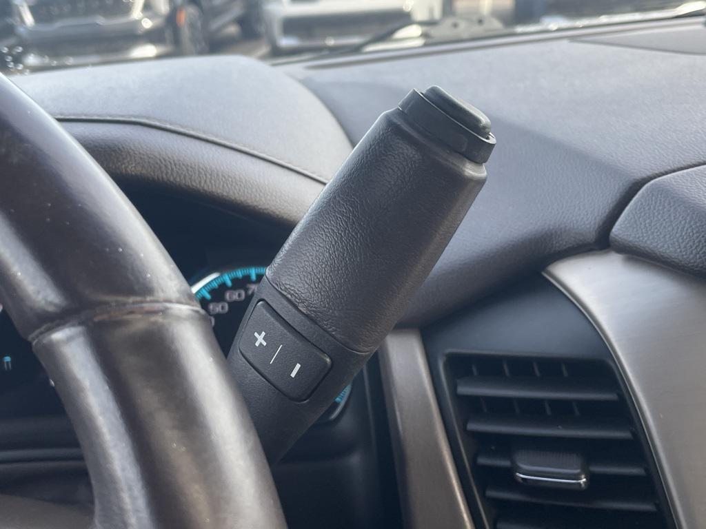 used 2017 GMC Yukon XL car, priced at $19,111