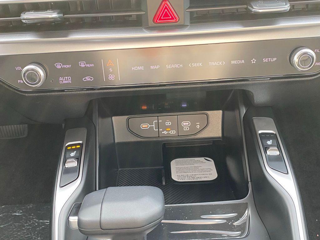 new 2026 Kia Sorento car, priced at $35,020