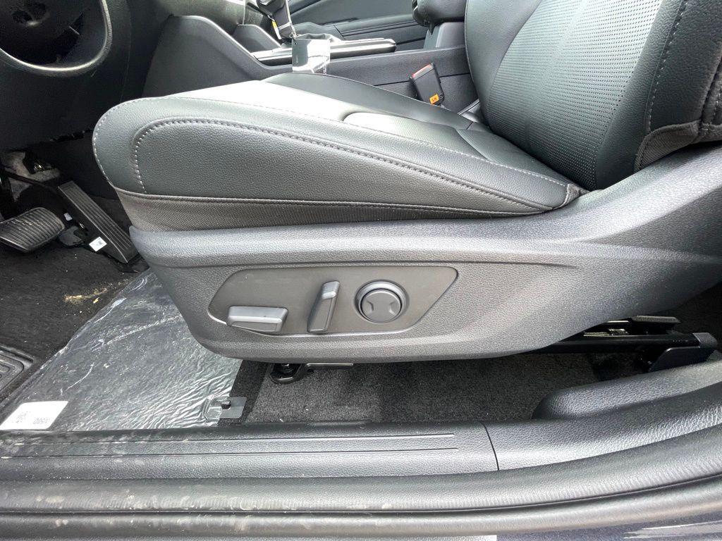 new 2026 Kia Sportage car, priced at $32,403