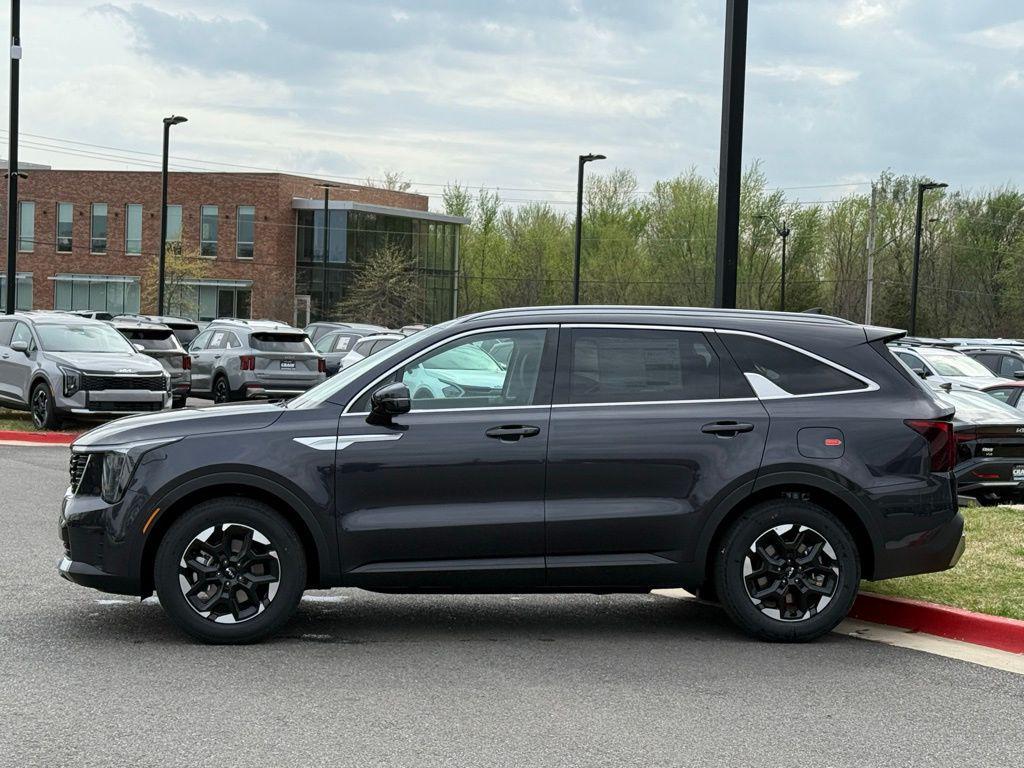 new 2026 Kia Sorento car, priced at $35,215